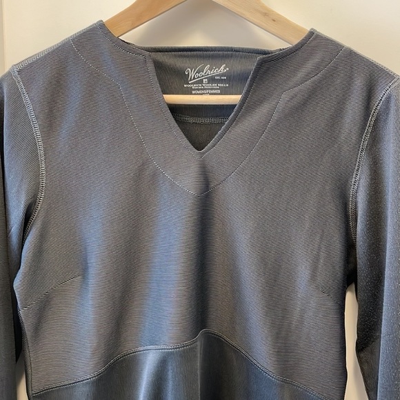 SzM Woolrich Long Sleeve Slim Fit Charcoal Grey Performance Shirt NWT - Picture 3 of 8